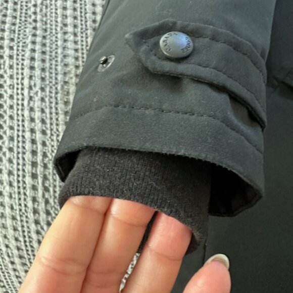 Canada Goose Kensington Parka - Picture 9 of 15